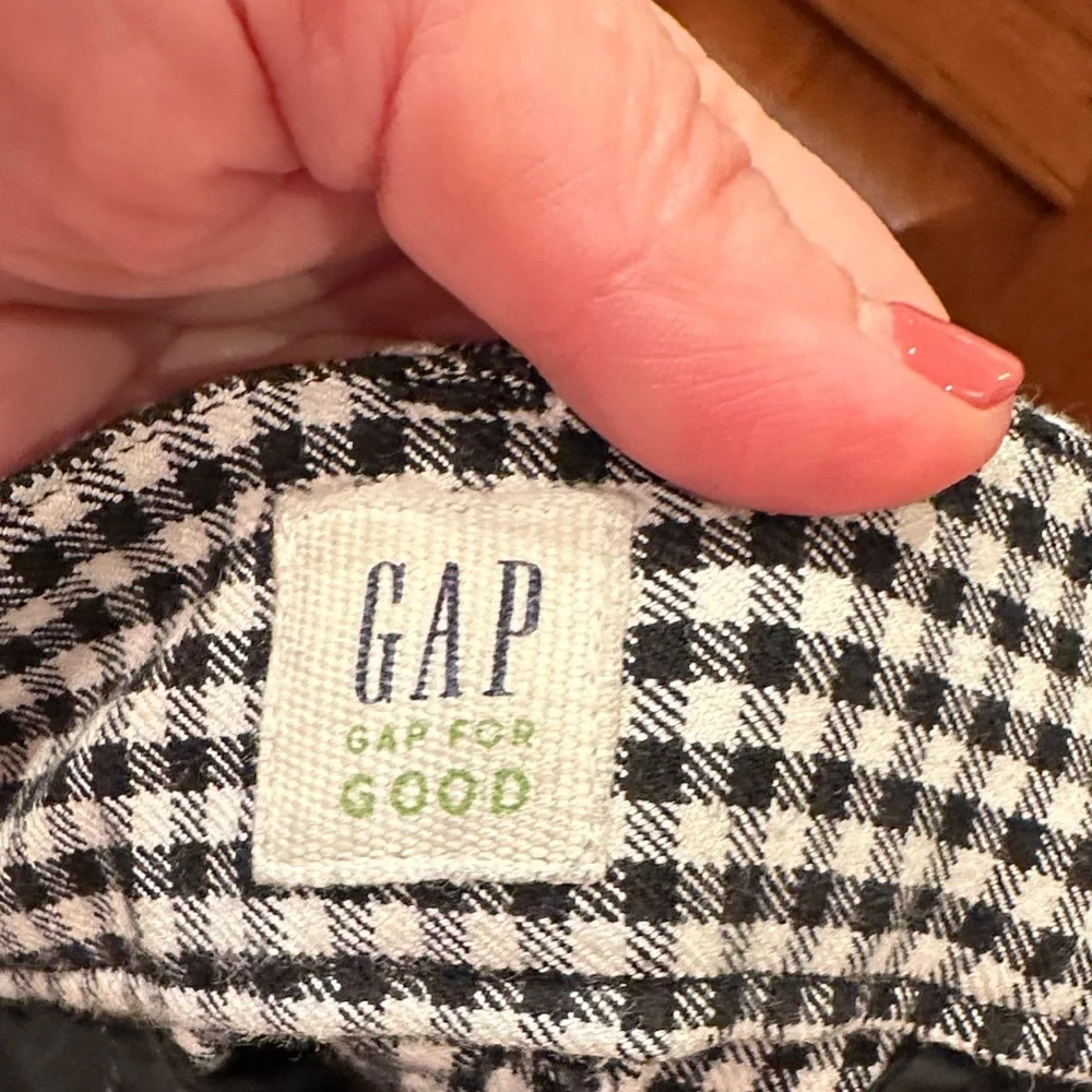 GAP Black and‎ White Checkered Ankle Pants - Picture 3 of 5